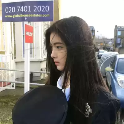 燕婉娜